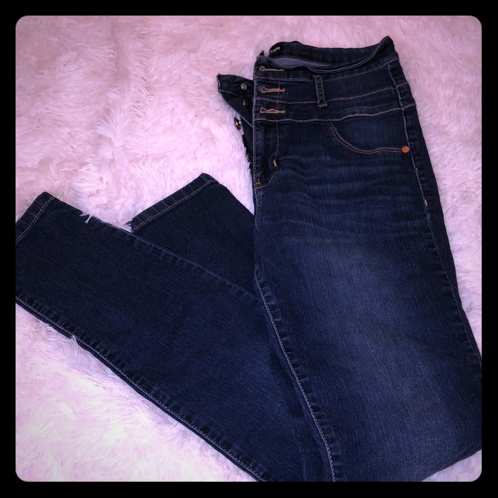 Dark blue jeans
